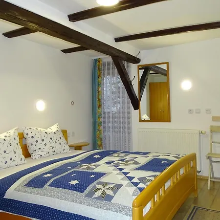 Beautiful In W/ Wifi And 1 Bedrooms Apartamento Begunje na Gorenjskem